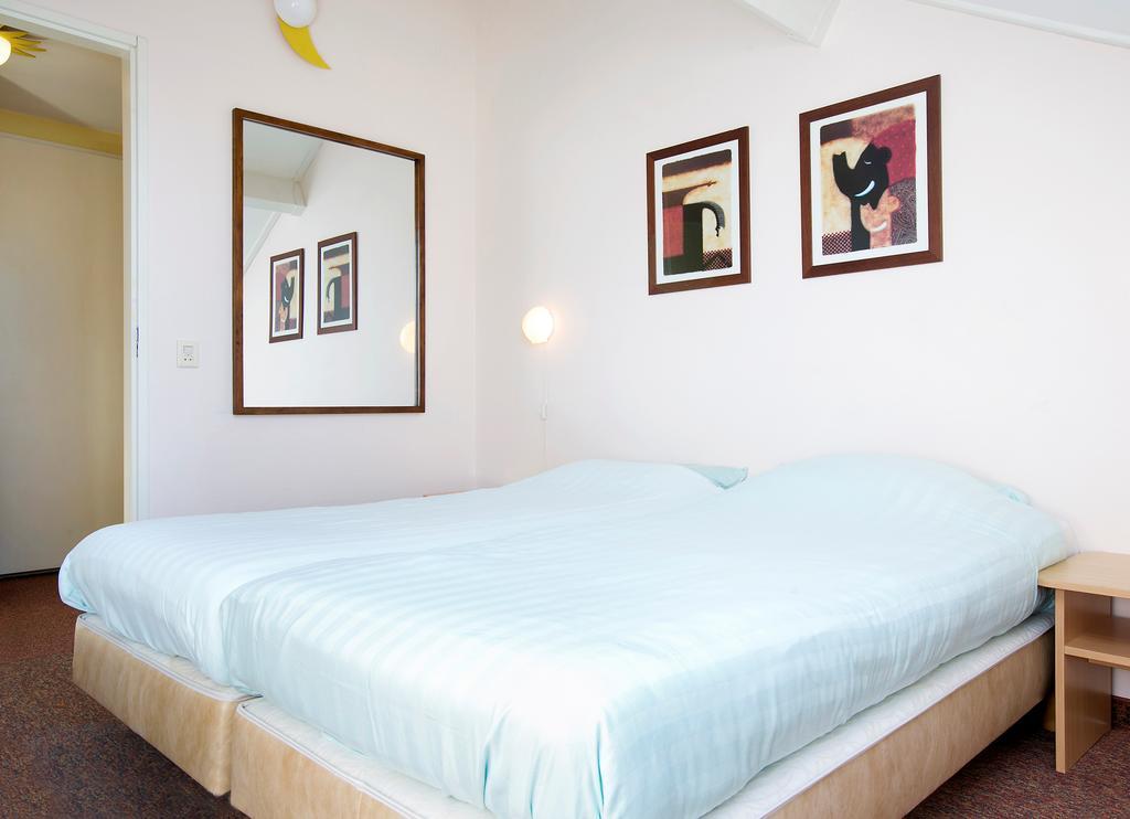 De Soeten Haert Hotel Renesse Room photo