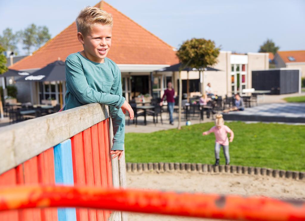 De Soeten Haert Hotel Renesse Exterior photo